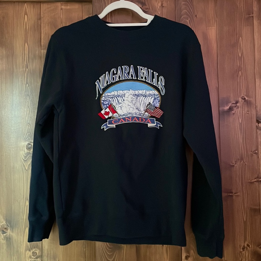 Niagara Falls crew neck from PacSun. Worn once.